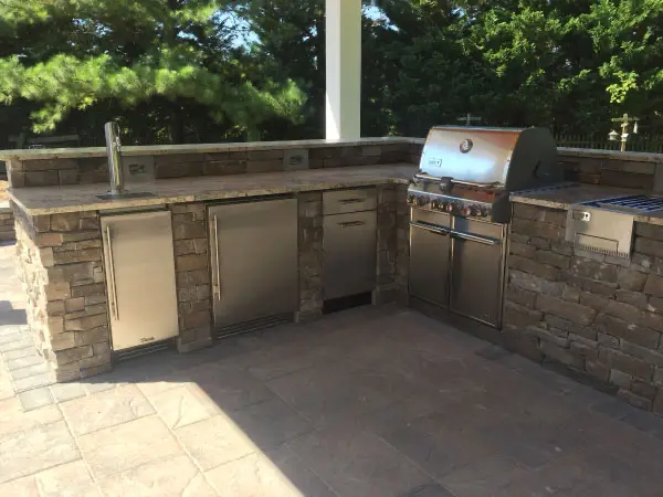 Contact Pemberton to start designing the outdoor kitchen you want!